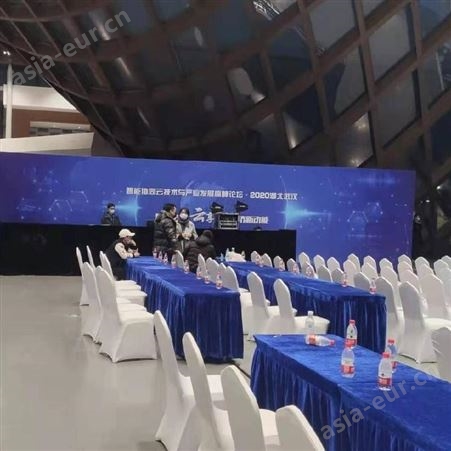 武汉会议LED屏幕租赁，提供灯光音响租赁、舞台大屏幕出租、舞台租赁（多次活动经验）