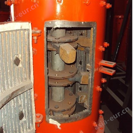 1750立柱式鹅卵石打砂机  复合煤矸石粉碎机  炉渣磷矿石破碎机